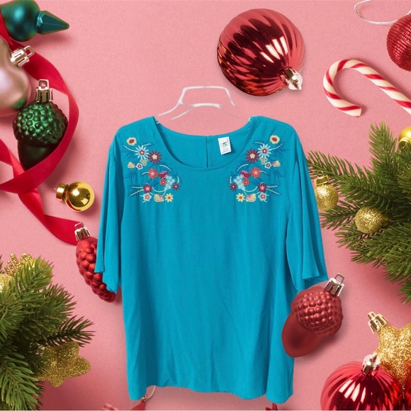 This & That Women’s Teal Floral Embroidered Shortsleeved Free-flowing Blouse - Picture 7 of 14